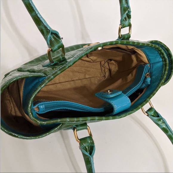 Antonio Melani Green Turquoise Patent Shoulder Bag - Picture 3 of 9